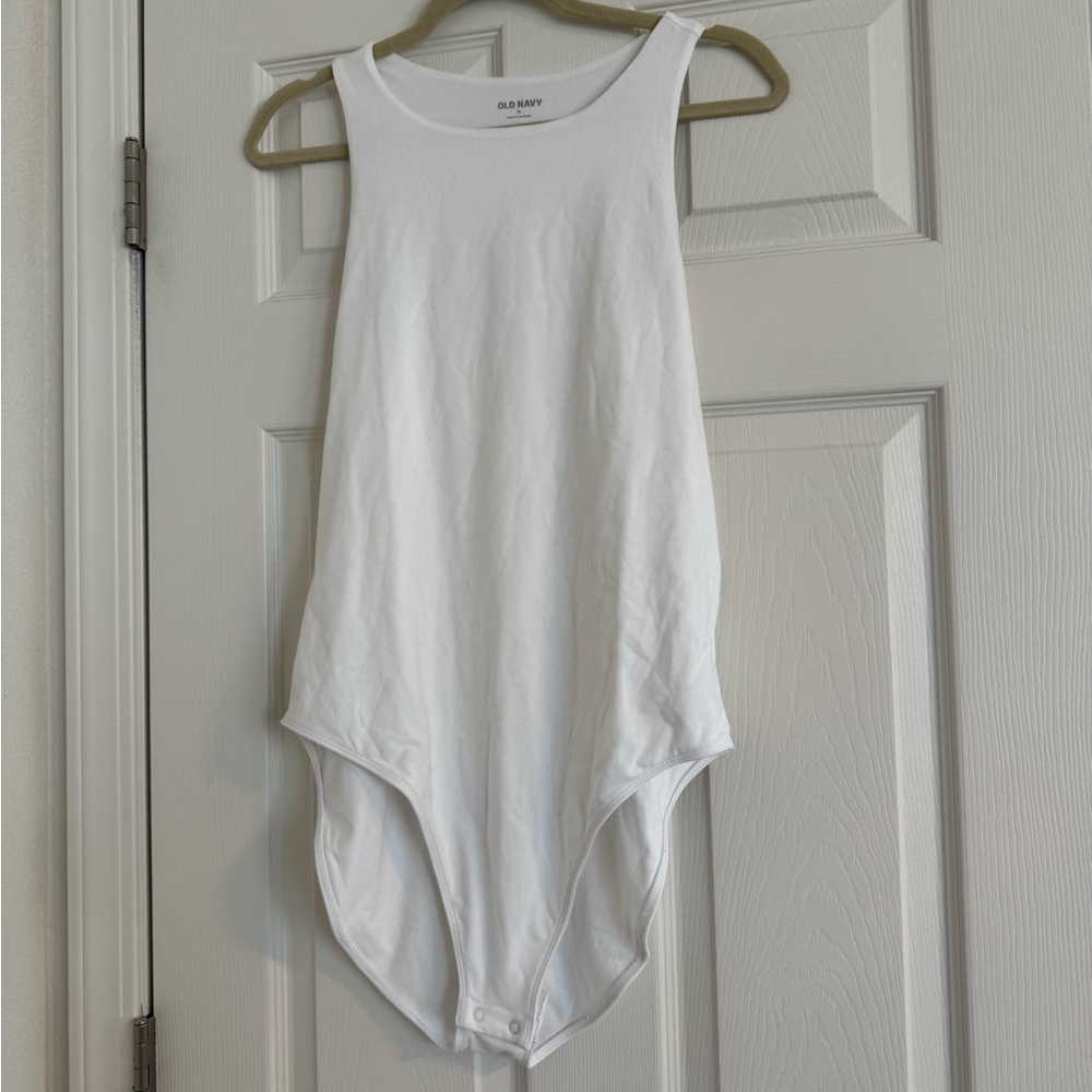 NWT Old Navy Women's White full coverage sleeveless Bodysuit